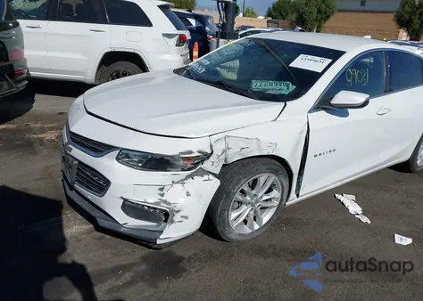 2017 Chevrolet Malibu Hybrid z USA, uszkodzony, nr VIN 1G1ZJ5SU6HF224781